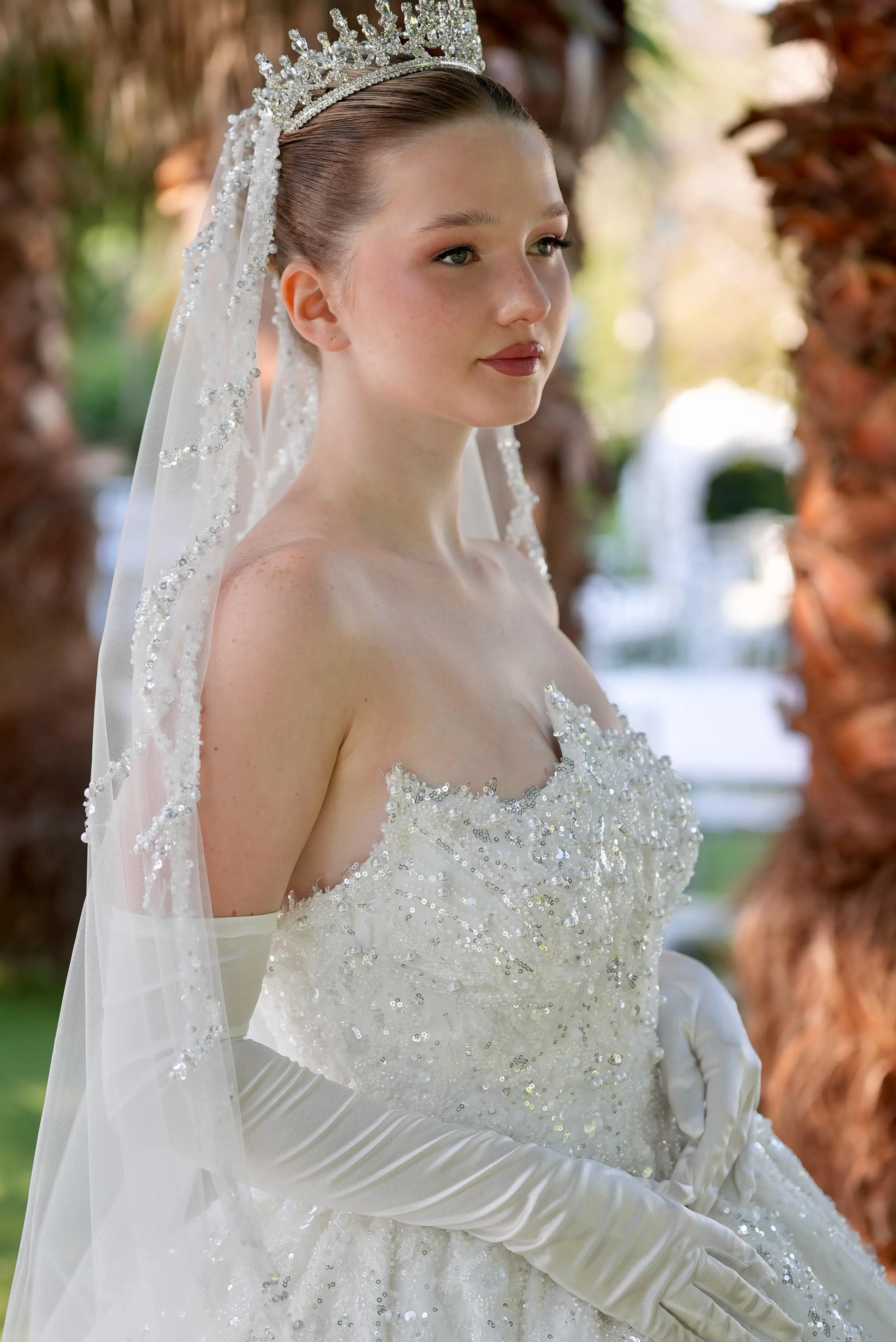 Alessia - Yan Görünüm