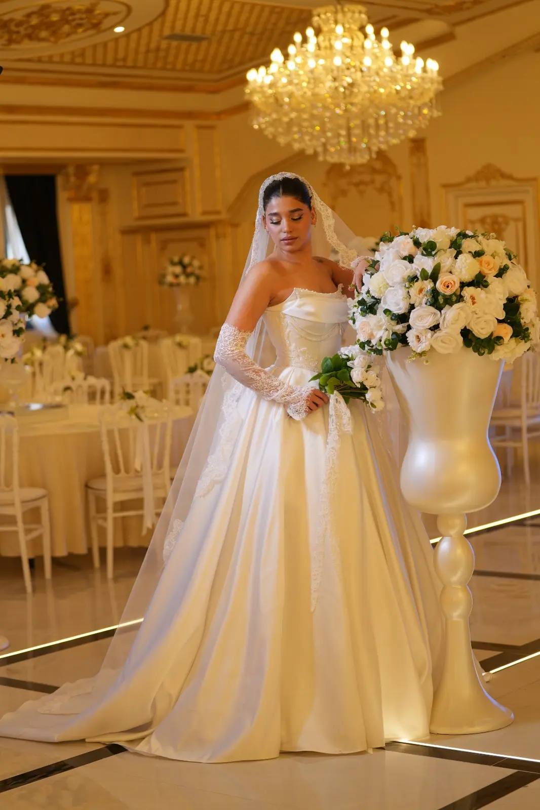 Sienna - Straplez Yaka Detay Görünüm